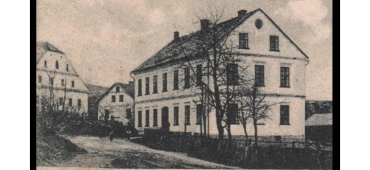 Penzion Stara Skola Vikantice Ngoại thất bức ảnh
